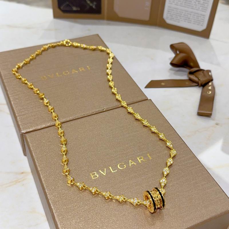 Bvlgari necklace 11yxx33